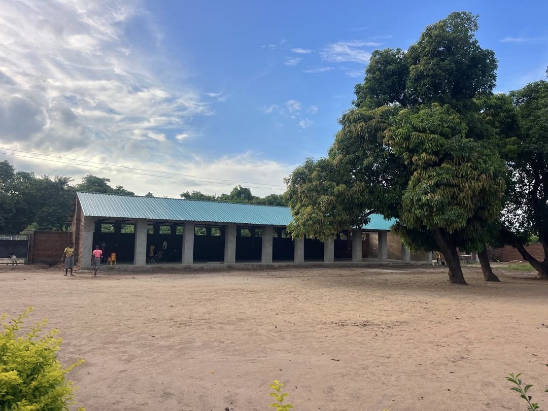 2 rh school hall